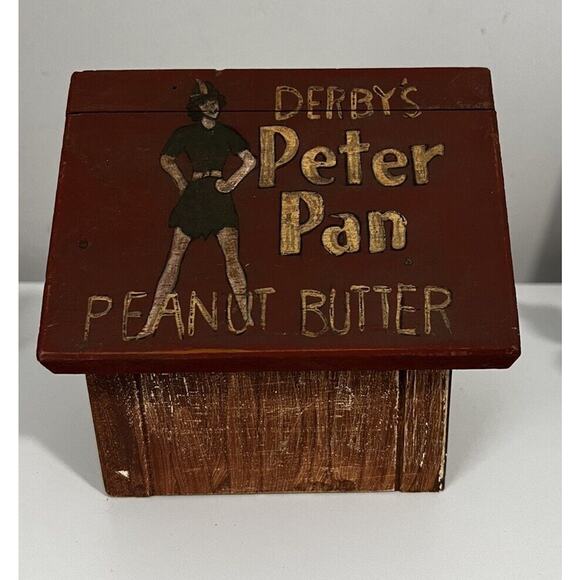 MCM Derby's Peter Pan Peanut Butter Advertising Solid Wood Birdhouse Decor RARE - Picture 1 of 5